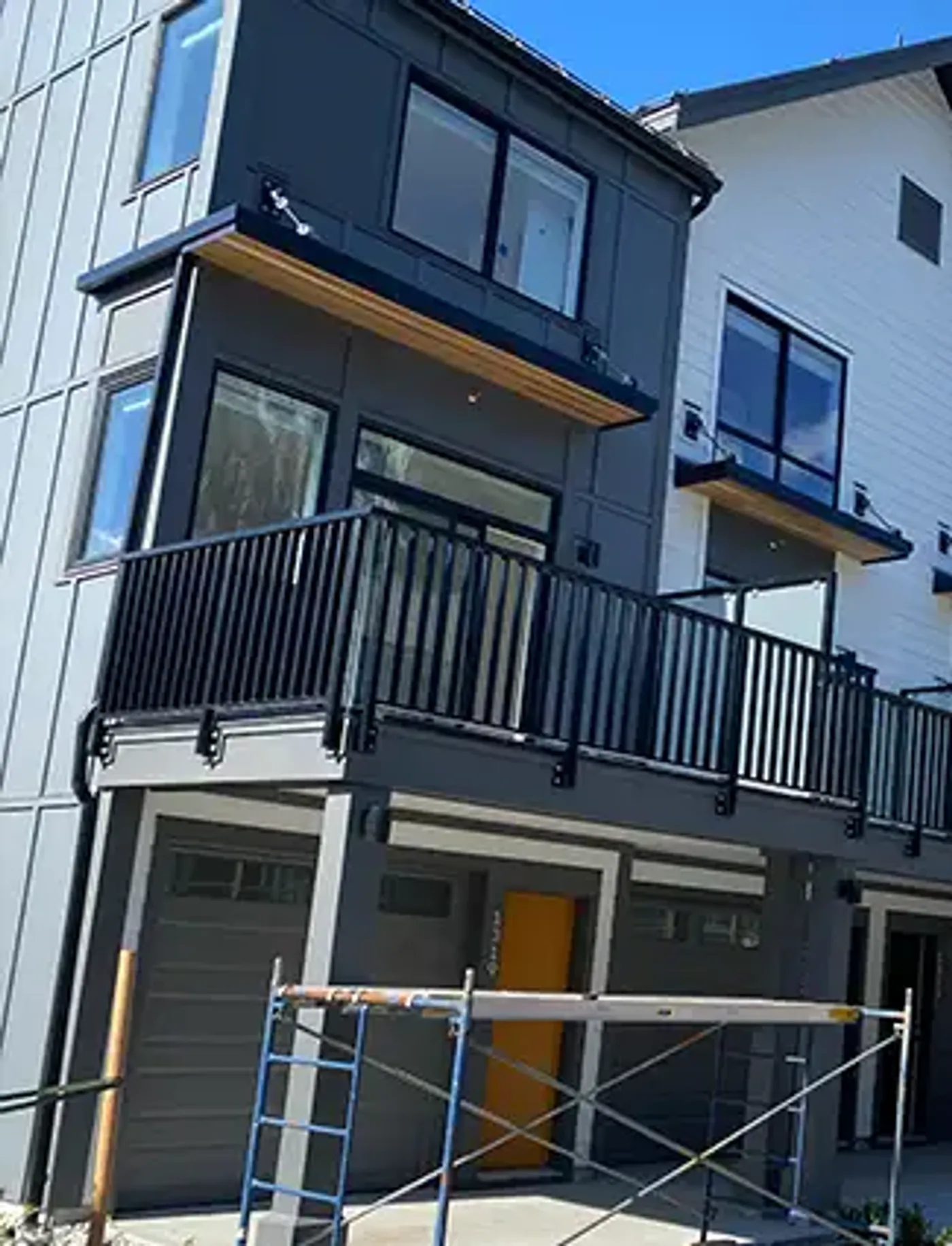 Aluminum & Steel Railings